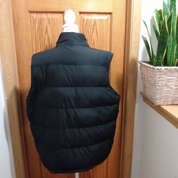 St. Johns Bay Men's Black Puffer Vest Size XL - Picture 5 of 9